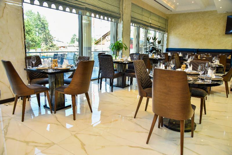 Supreme Hotel Baku Exterior foto
